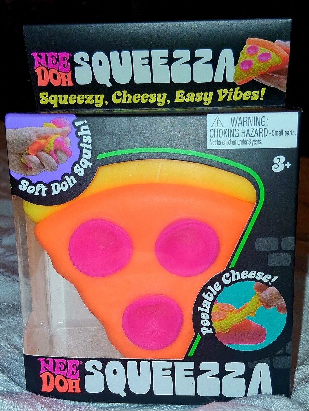 Needoh Squeeza Pizza STRETCHY SQUISHY TOY NIB!